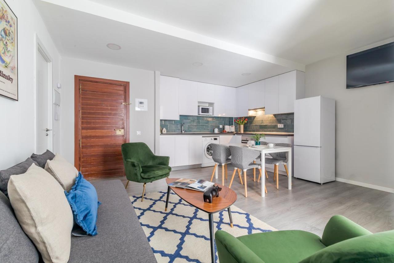 Apartamento Junto A Gran Via Madrid Exterior photo