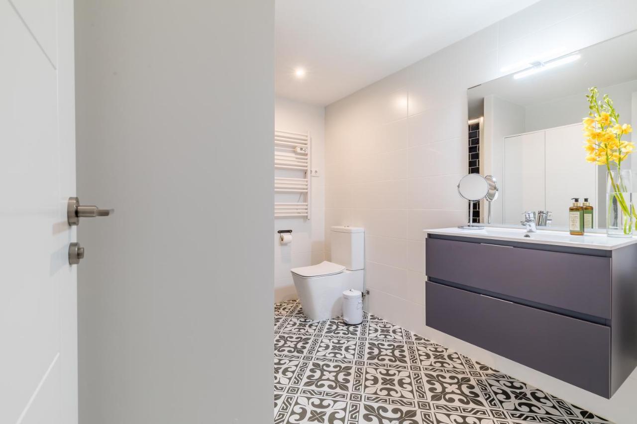 Apartamento Junto A Gran Via Madrid Exterior photo